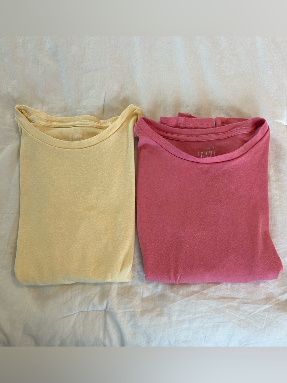 GAP Women's Short Sleeve Tees in Light Yellow and Pink- Great for Summer!